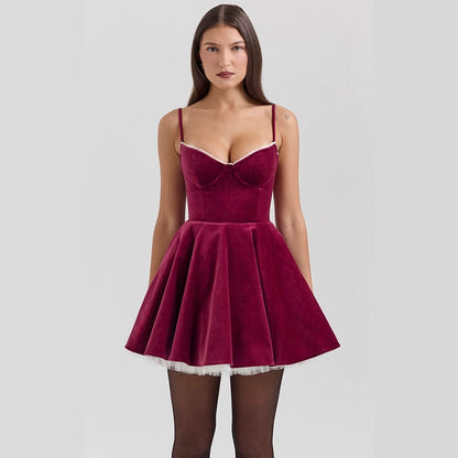 High-end Velvet Slip Dress With A Cinched Waist And Voluminous Skirt