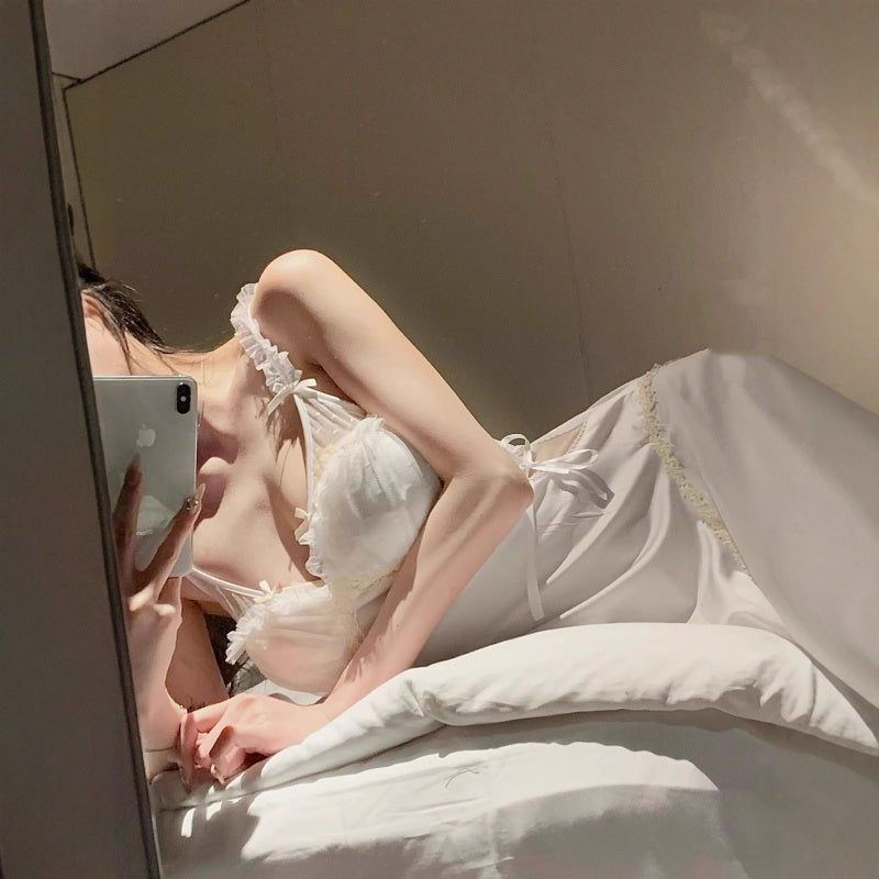 Lace French-style Pure Desire Sexy Deep V-neck Dress With Built-in Bra