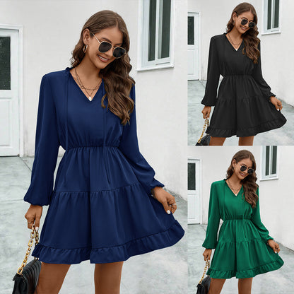 2025 FallWinter New Women's V-neck Lace-up Long-sleeve Dress