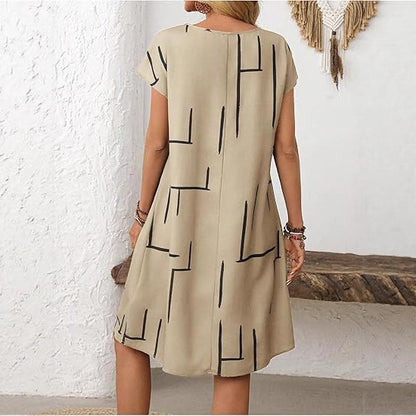 Women's Short-sleeve Crew-neck Casual Graffiti Dress