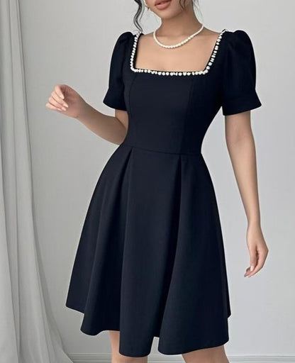 French-style Spring Women's Dress With A Square Neckline Design