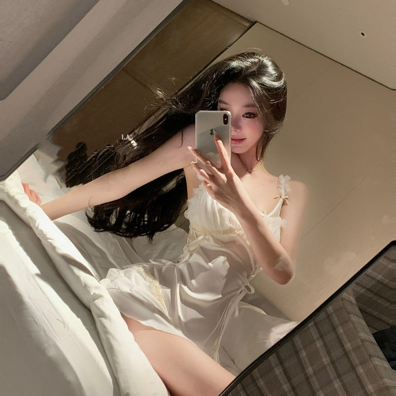 Lace French-style Pure Desire Sexy Deep V-neck Dress With Built-in Bra